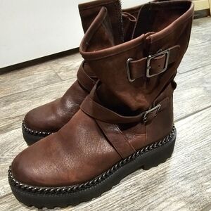 Vince Camuto brown boots